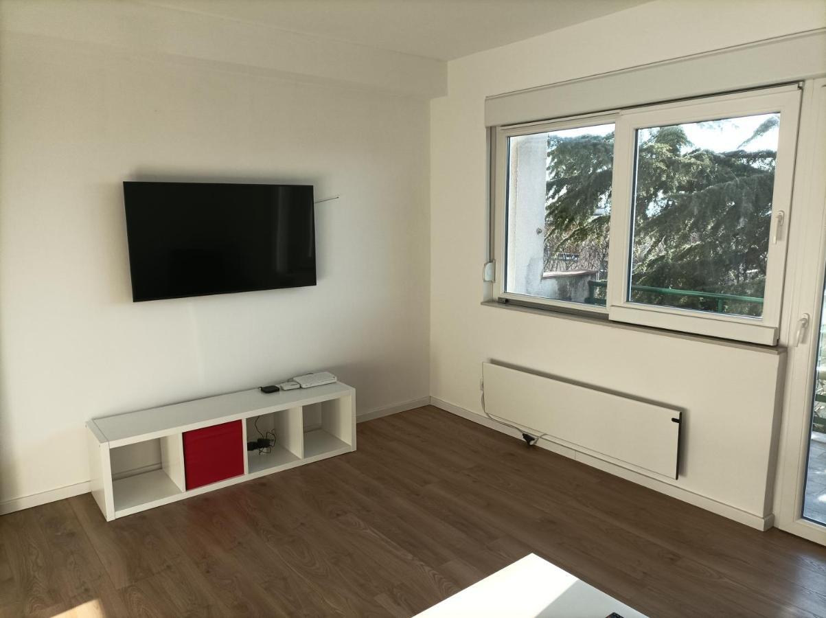 רייקה Apartman Pecine מראה חיצוני תמונה