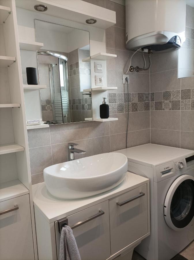 רייקה Apartman Pecine מראה חיצוני תמונה